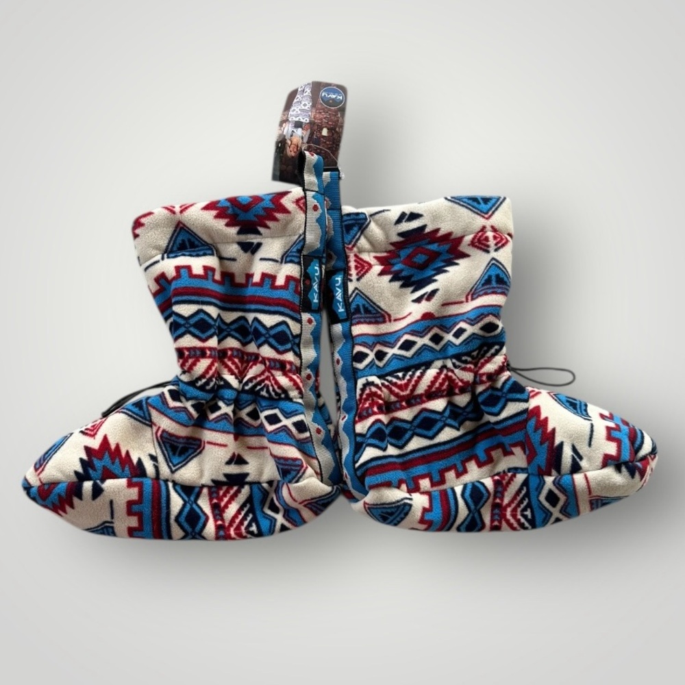 Kavu Blue & Red Aztec Cabin Toes Socks - Fleece Bootie Slippers